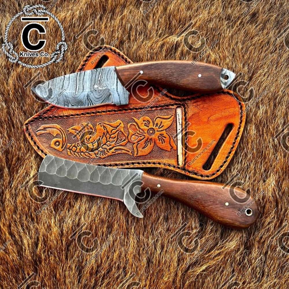 Cowboy knives and sheaths set